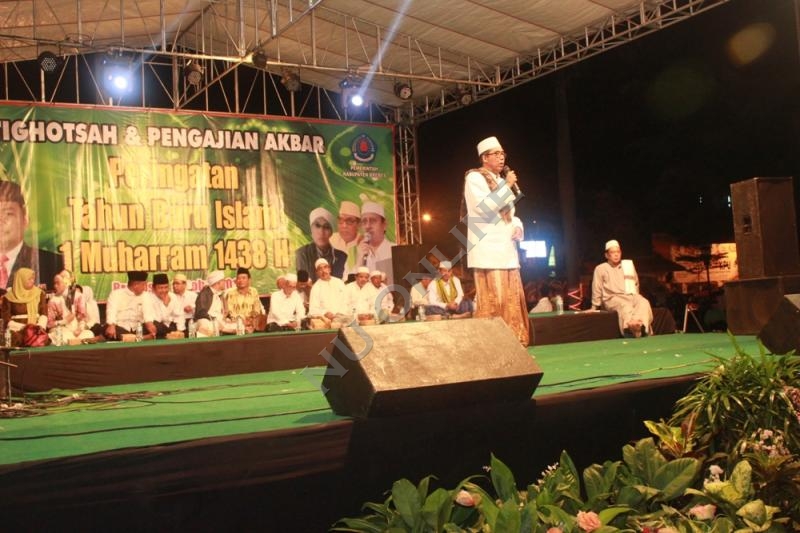 KH Subhan Makmun : Awali Hijriyah Dengan Tahlil, Shalawat, dan Istighfar