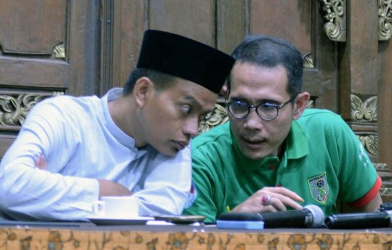 Pembibitan Sepak Bola Profesional Rasa Pesantren