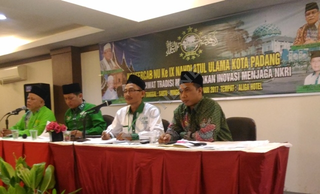 Buya Sumardi Basir dan Yultel Ardi Kembali Pimpin  PCNU Padang