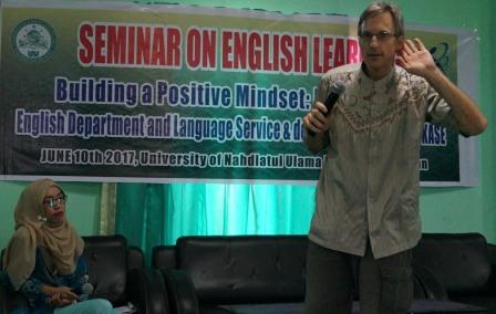 Ramadhan, Universitas NU Kalsel Gelar Seminar Bahasa Inggris