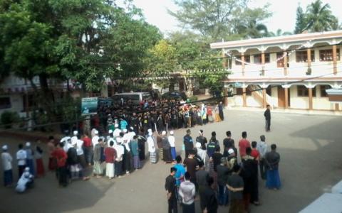 Pesatnya Perkembangan Pesantren di Indonesia