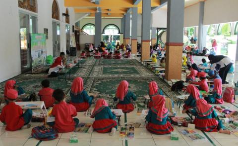 Kenalkan Masjid Sejak Dini Kepada Anak Tingkat TK