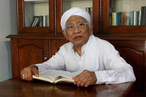 Gus Mus: Allah dan Para Nabi Memuliakan Manusia