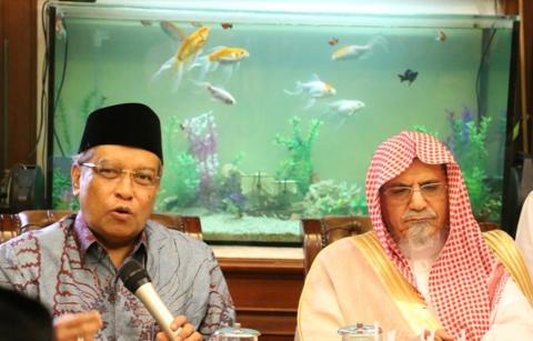 Imam Besar Masjidil Haram Kunjungi  PBNU