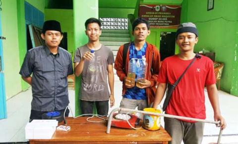 Cara Santri Pesantren Buntet Pelopori Pengelolaan Sampah