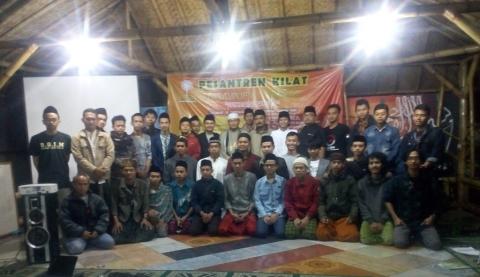 Sanlat Attamur Bandung: Tasawuf dan Tarekat untuk Sucikan Diri