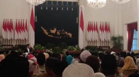Presiden Jokowi Terima Hibah Mushaf Al-Qur'an Sulaman