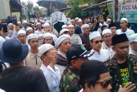 Takziyah Abuya Saifuddin, Habib Ali Ingatkan Kematian dan Persaudaraan