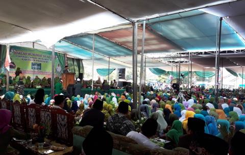 Puluhan Ribu Muslimat NU Pringsewu Peringati Harlah Ke-72