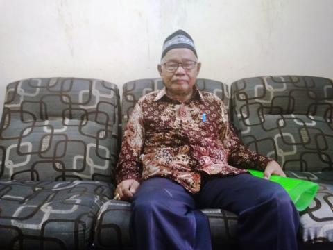 Mbah Hasyim Tekankan Santrinya Mandi Malam Hari