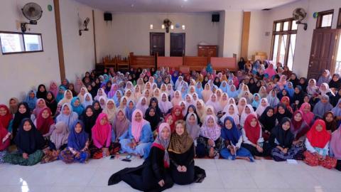 Santri Putri Buntet, Gali Inspirasi dari Mahasiswi Maroko dan UI