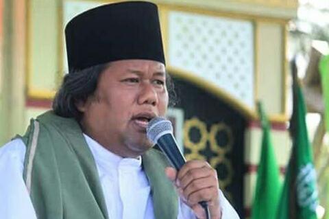 Gus Muwafiq: Yang Kita Tolak Bendera HTI, Bukan Kalimat Tauhid