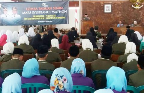 Bupati Bojonegoro: Syubbanul Wathon Harus Jadi Penyemangat Santri