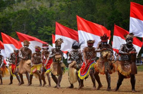 Overcoming Papua's problems comprehensively