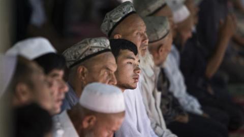 Menjaga Nilai-nilai Kemanusiaan di Uighur