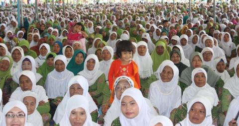1.924 Ibu-ibu Muslimat NU Brebes Siap 'Serbu' GBK