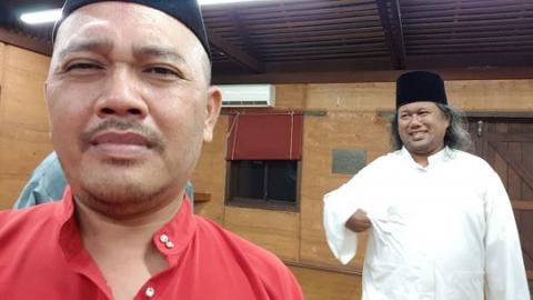 Warga Bawean di Australia Senang ‘Disambangi’ Gus Muwafiq