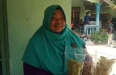 Sepenggal Kisah ‘Sukses’ Seorang Ibu di Kawasan Gambut