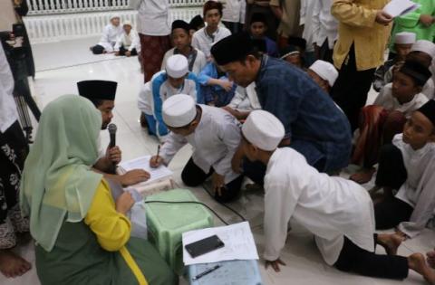 Berbagi Kegembiraan Ramadhan, LTM PBNU Santuni Anak Yatim