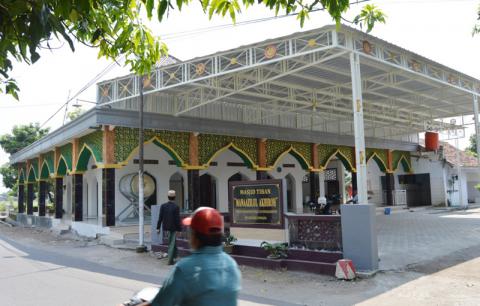 Ada Masjid Tiban di Jombang, Ini Kisahnya