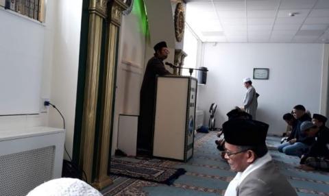 Shalat Jumat di Masjid Al-Ikhlas Amsterdam