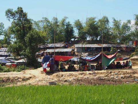 Longsor, Ribuan Pengungsi Rohingya Kehilangan Tempat Tinggal