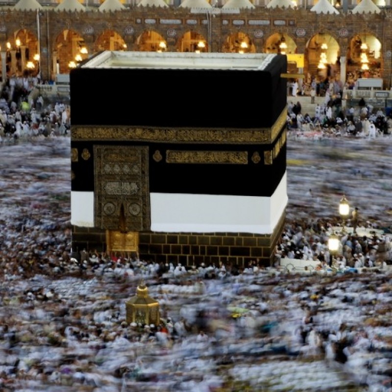 Arab Saudi Luncurkan Program Penyediaan Air Zamzam Jamaah Haji
