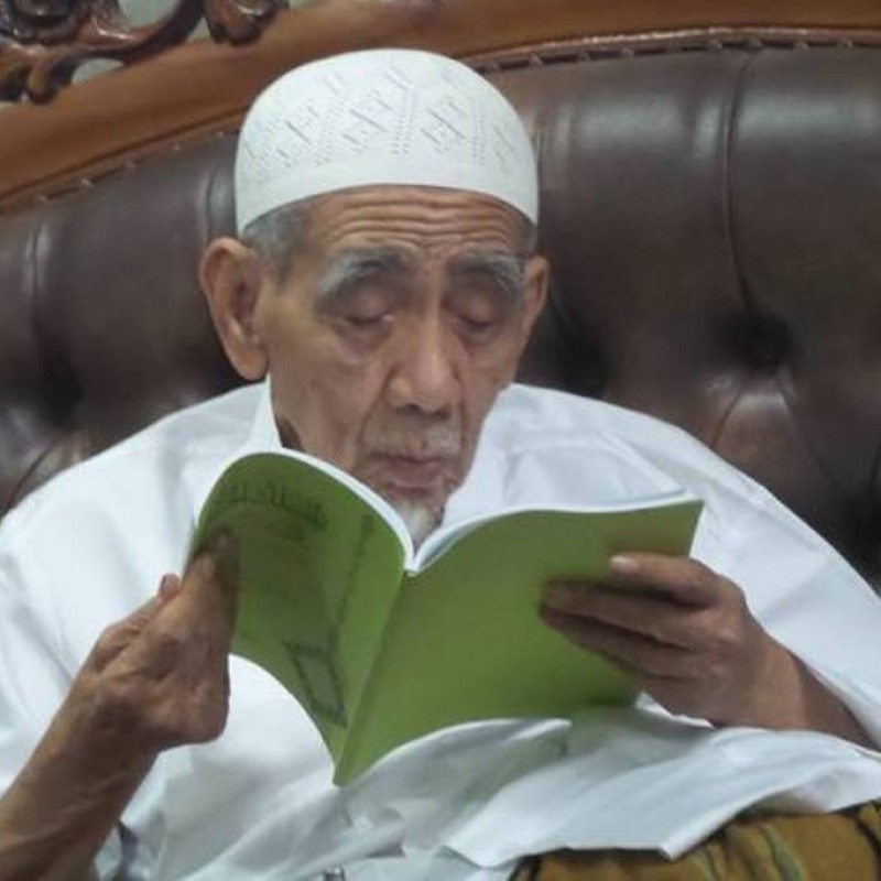 Alasan Mbah Maimoen Dimakamkan di Makkah