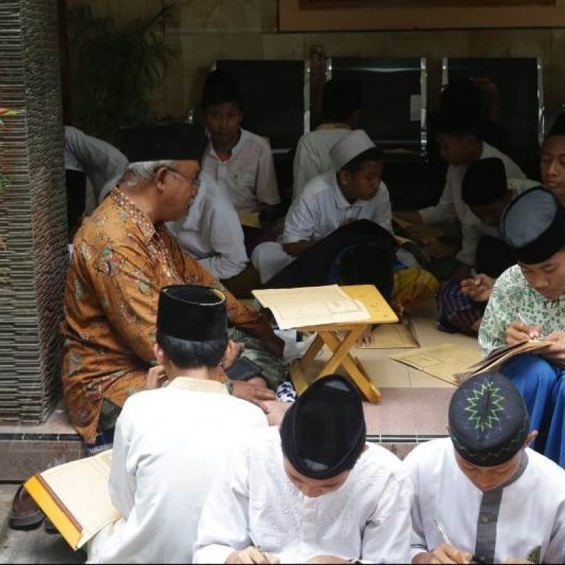 Besok, Jakarta Islamic Centre Bedah Buku Majelis Taklim Kitab Kuning di Jakarta
