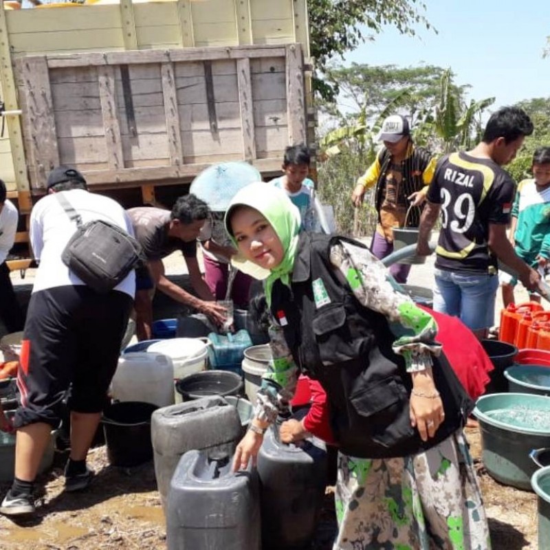 LPBINU Blitar Kirim Air Bersih di Kawasan Terdampak Kemarau