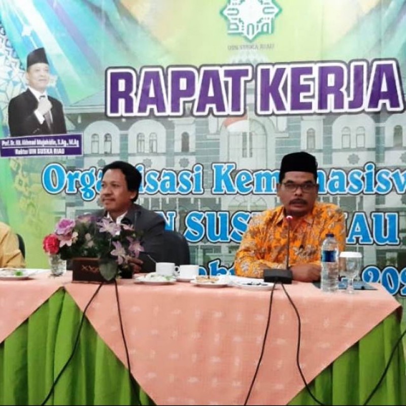 Organisasi Kemahasiswaan Titik Sentral Membangun Idealisme