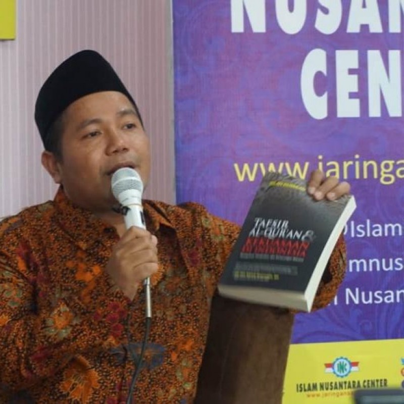 Kekuasaan di Indonesia dalam Tafsir
