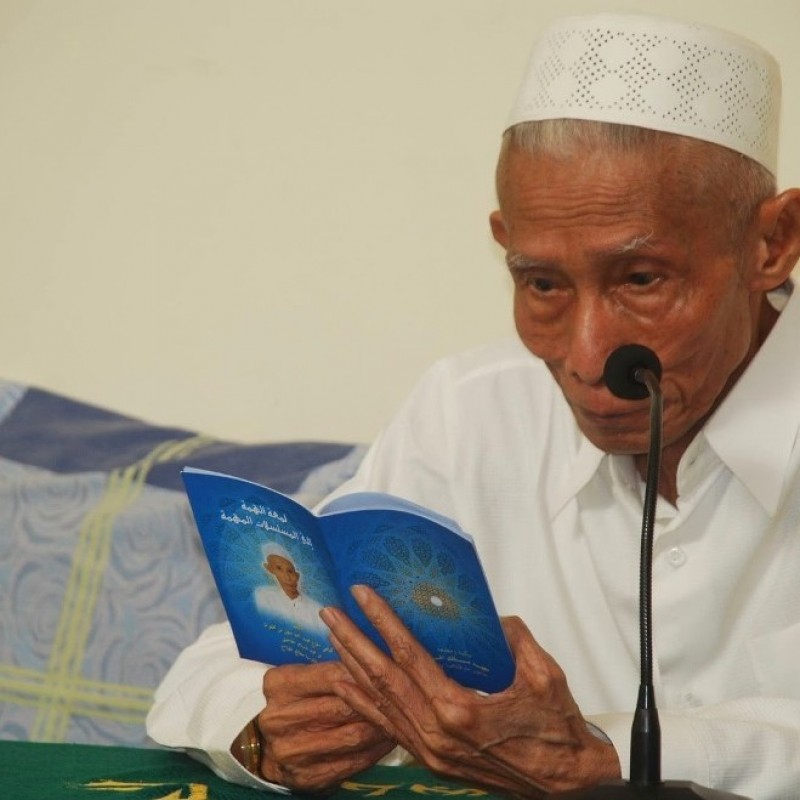 KH Sahal Mahfudh: Guru Literasi Pesantren