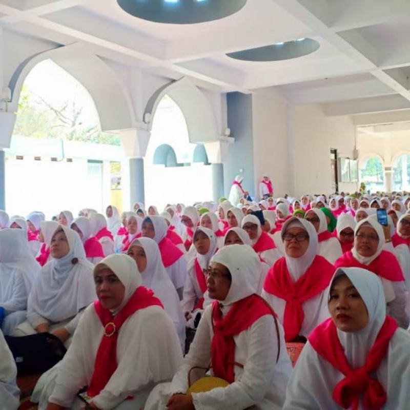 Yayasan Haji Muslimat NU Gelar Manasik Haji dan Istighotsah Doakan Bangsa