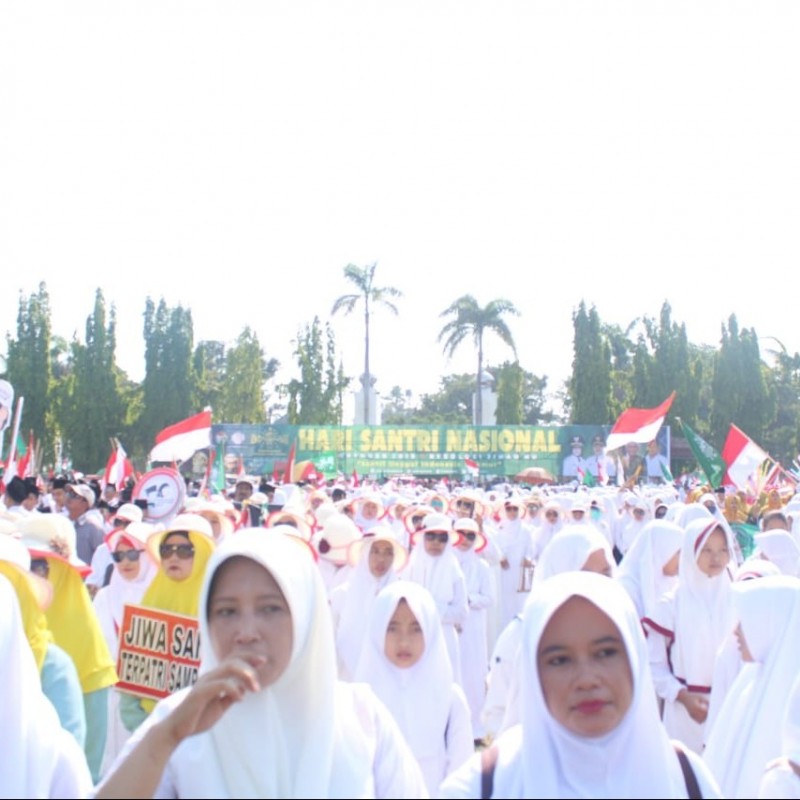 Lintas Iman Ikut Meriahkan Kirab Hari Santri di Jombang