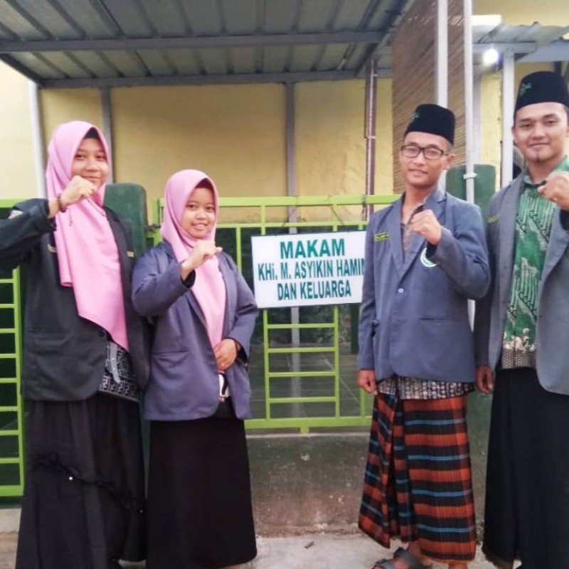 Ngalap Barakah Santri KHM Hasyim Asy'ari di Bandar Lampung