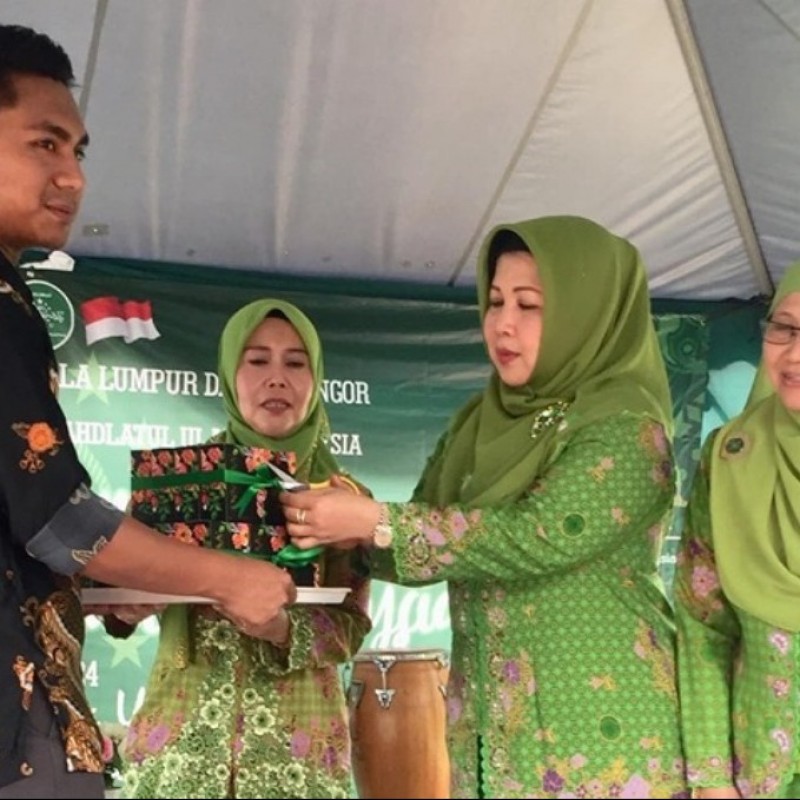 Muslimat NU Malaysia Luncurkan Produk Minyak Wangi Annisa