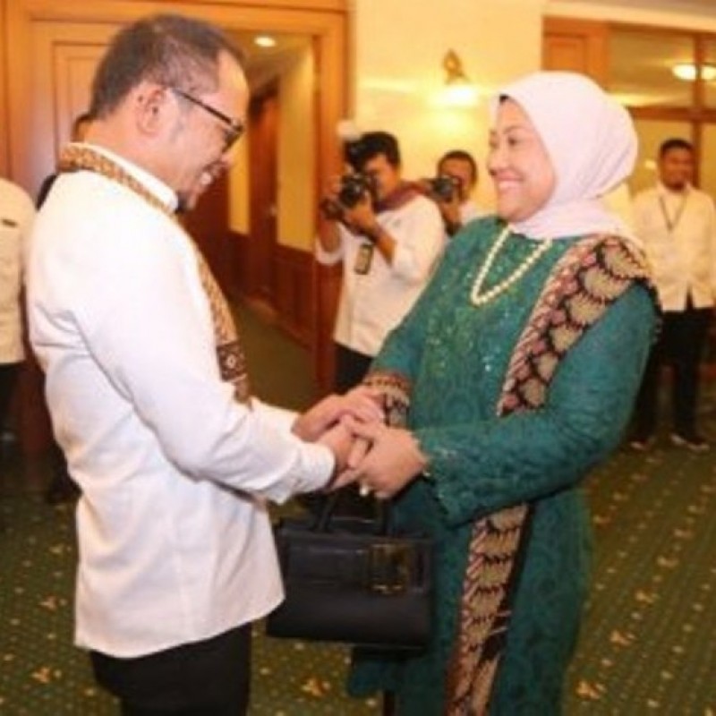 Ida Fauziyah Siap Lanjutkan Program Ketenagakerjaan Hanif Dhakiri