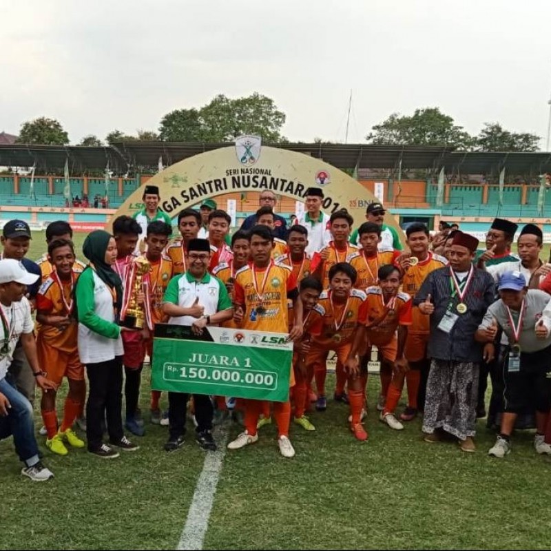 Pesantren Nur Iman Juara Liga Santri Nusantara 2019