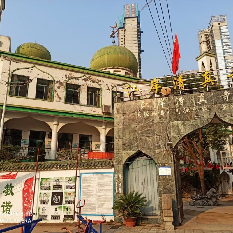 Safari Jumat ke Tiga Masjid di Wuhan, China
