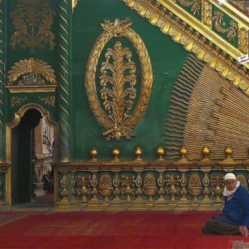 Hukum Menghias Masjid menurut Mazhab Syafii