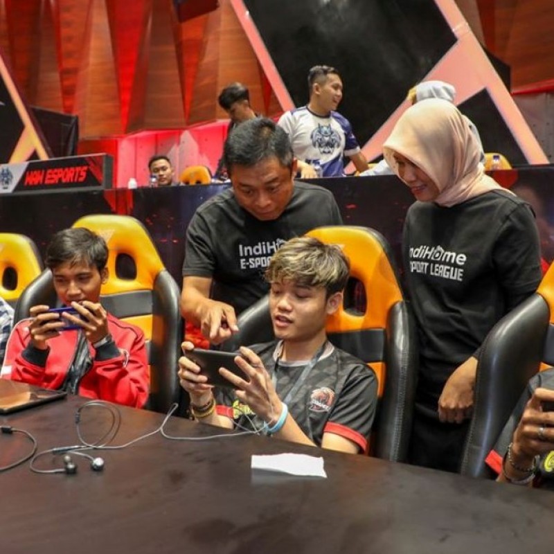 Grand Final IndiHome eSports League Lahirkan Pemain Profesional Indonesia  