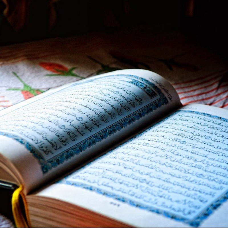 Kisah Kaum Munafik yang Bermain-main Simbol Islam menurut Al-Qur'an