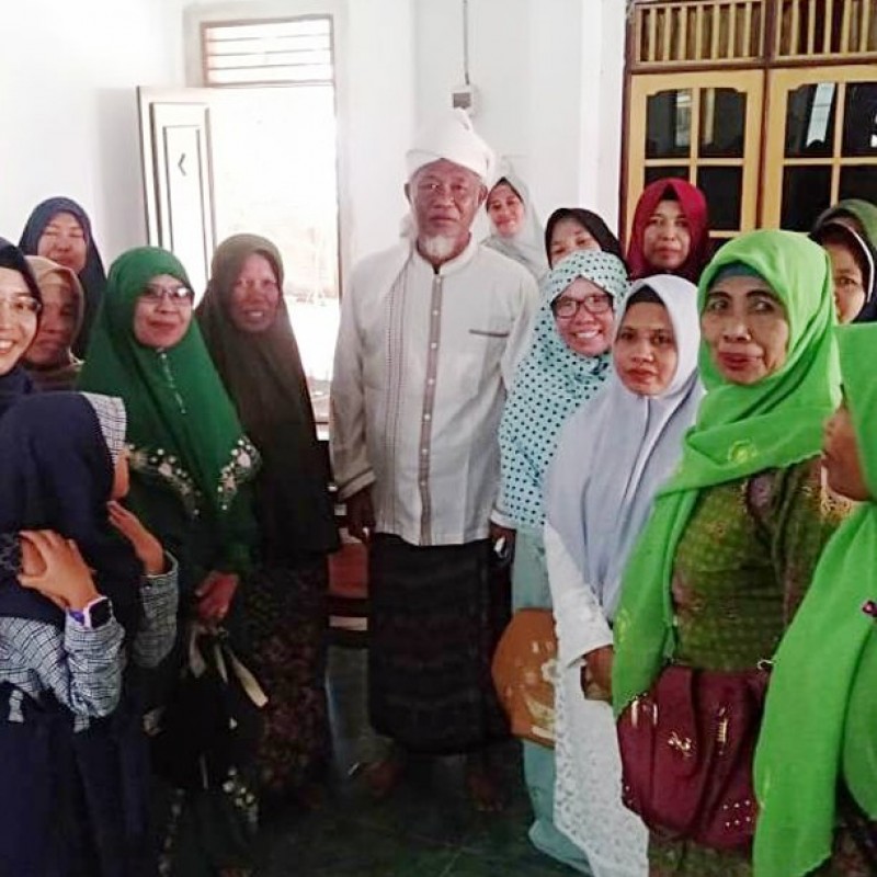 Jelang Konfercab, Muslimat NU Lombok Tengah Silaturahim Ke Tokoh-tokoh NU