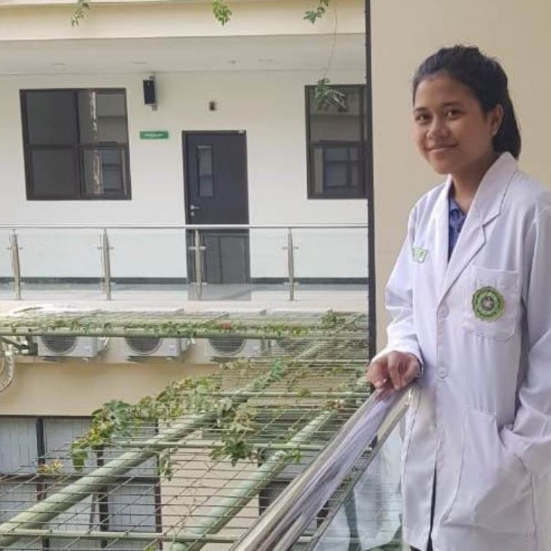 Ingin Jadi Dokter, Gadis Sumba Kuliah di Unwahas Semarang
