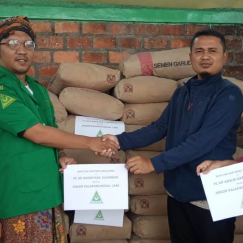 GP Ansor Kabupaten Sukabumi Serahkan Bantuan untuk Korban Gempa Kalapanunggal