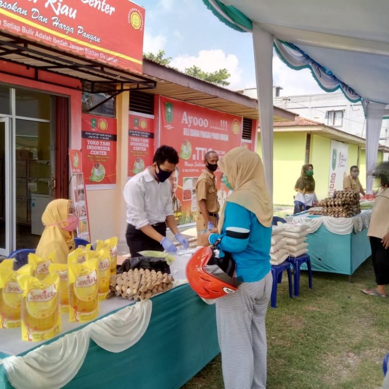 Penuhi Kebutuhan Selama Ramadhan, Pasar Tani Hadir di Riau dan Kalten