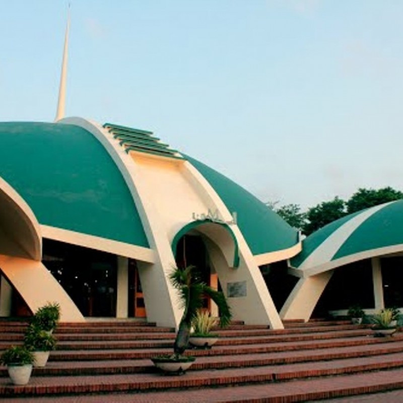 Masjid Jamik Al-Baitul Amin Jember Tiadakan Shalat Idul Fitri