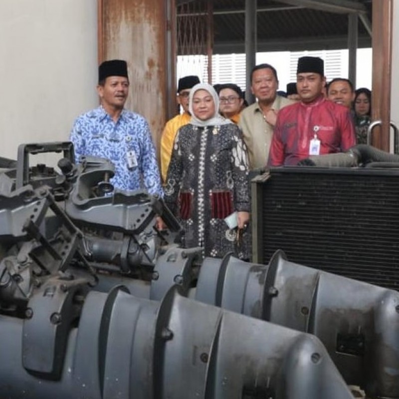 Menaker Sambut Positif Penyerahan BLK Riau