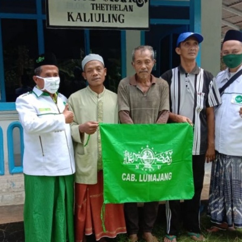 Naik Turun Ngarai untuk Labelisasi Masjid  NU Lumajang